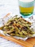 Easy Appetizer: Roasted Edamame with Toasted Sesame Oil