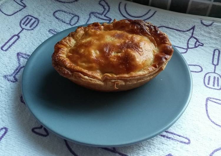 Simple Way to Make Any-night-of-the-week Chicken pie