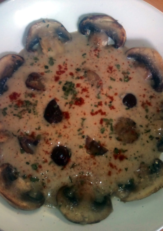 A picture of Sig's Mushroom and roasted Chestnut soup seasoned with Cayen.