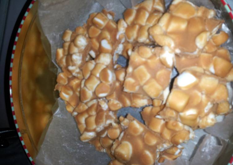 Peanut butter marshmellow squares