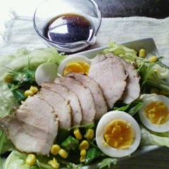 A picture of Black Tea Pork.