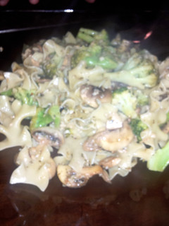A picture of Broccoli garlic pasta.