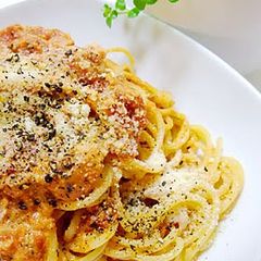 A picture of Rich & Super-Tasty Tomato Carbonara.