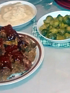 A picture of Bri's outstanding meatloaf.