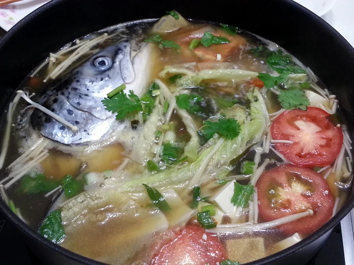 Recipe Salmon Hotpot in Chinese Herbal Soup the Delicious Perfect