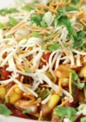 काॅर्न  चाट (corn chat recipe in marathi) रेसिपी चे मुख्य फोटो 