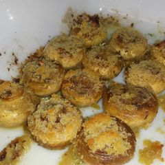 A picture of Roasted Mushrooms with Garlic and Thyme.