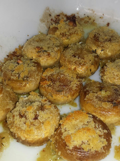 A picture of Roasted Mushrooms with Garlic and Thyme.