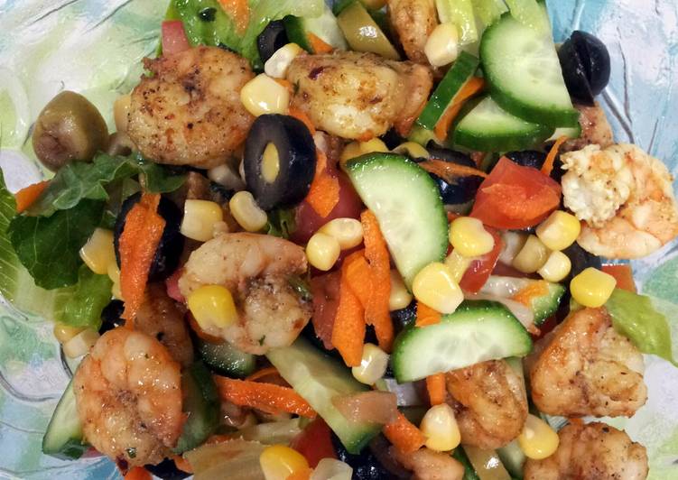 Recipe of Speedy Pam&#39;s Salad with shrimp…