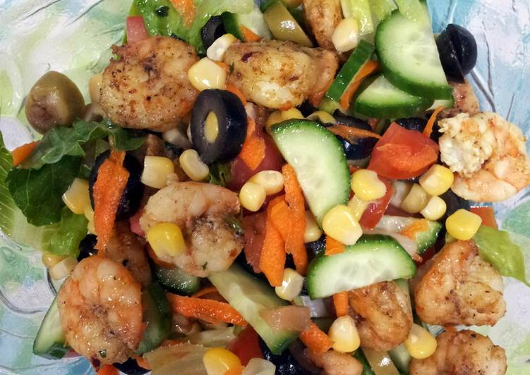 Simple Way to Prepare Ultimate Pam&#39;s Salad with shrimp…