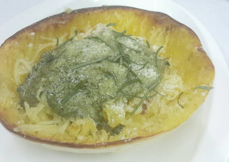 Simple Way to Make Any-night-of-the-week Spaghetti squash with Pesto Sauce