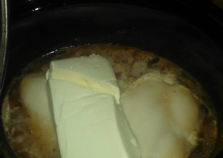 How to Prepare Super Quick Homemade Crock pot chicken chili