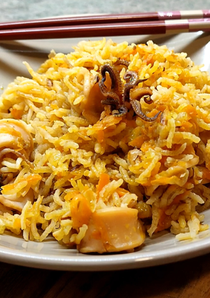 Una foto de Arroz con calamares