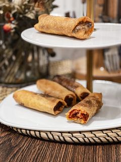 Gambar Hotdog Bolognese & Scrambled Egg Popiah