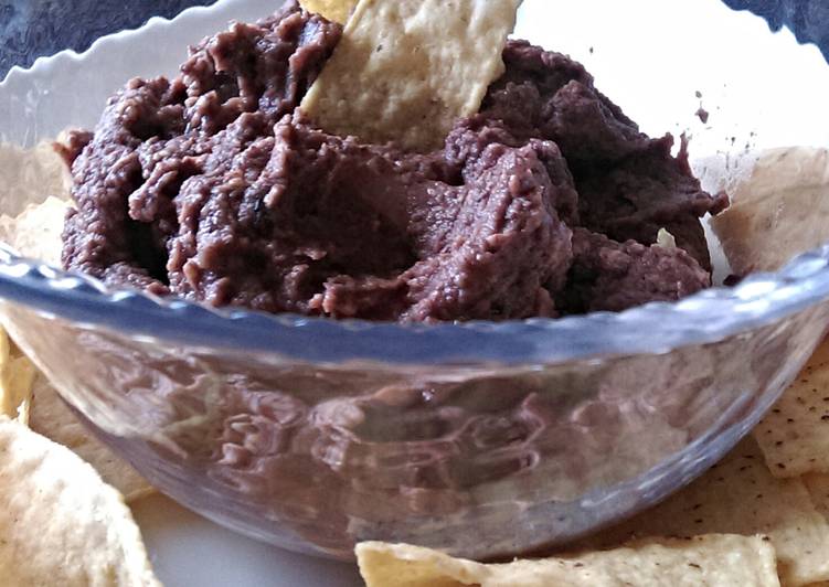 Steps to Make Any-night-of-the-week Healthy Black Bean And Garlic Dip