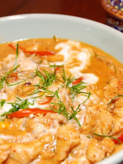 A picture of Chicken with coconut milk.