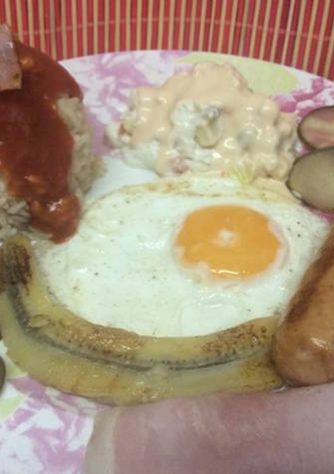 Una foto de Arroz a la cubana combinado