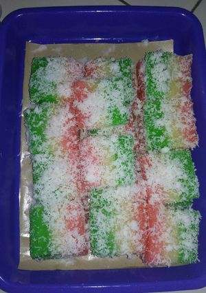 Foto resep Kue singkong pelangi kenyal..