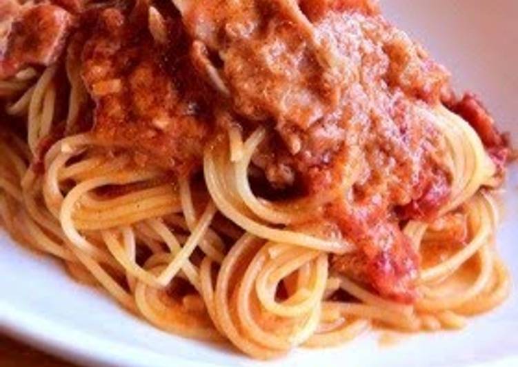 Recipes for Tuna and Bacon Tomato Cream Pasta