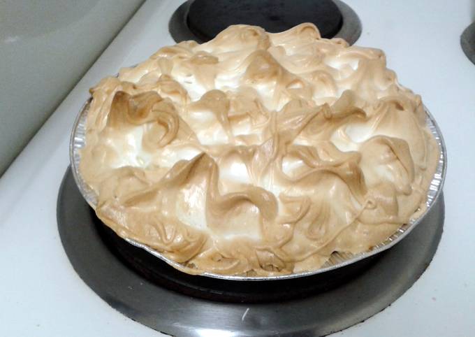 Steps to Make Award-winning Kerry&#39;s Easy as Pie Lemon Meringue - Easy Dinner Recipes for Family