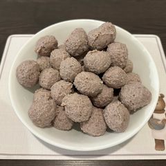 Hong Kong Style Beef Meatball 港式牛丸 A picture of Hong Kong Style Beef Meatball 港式牛丸.