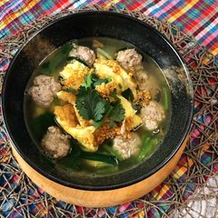 A picture of 🧑🏽‍🍳🧑🏼‍🍳 Thai Omelette Soup •How To Make A Delicious Soup in few minutes | ThaiChef Food.