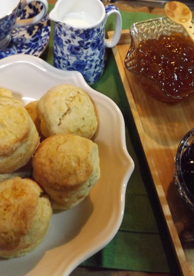 Una foto de Scones al aroma de mandarinas