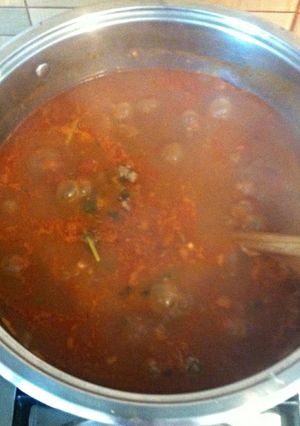 A picture of Bolognese sauce.
