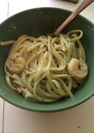 A picture of Shrimp Pesto Pasta.