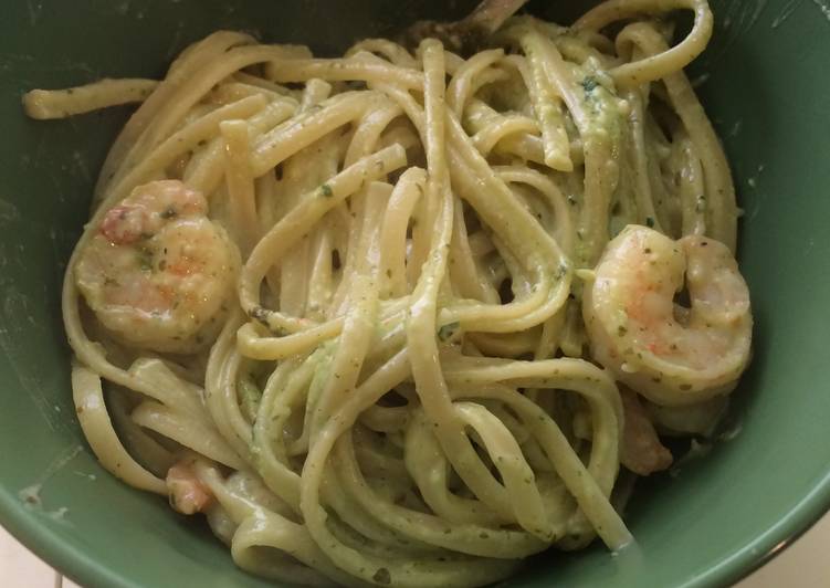 Simple Way to Make Super Quick Homemade Shrimp Pesto Pasta