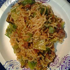 A picture of Ramen cabbage and sausage.