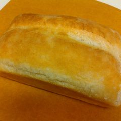 A picture of Loaf Bread.