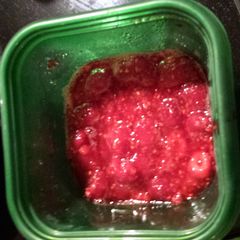 A picture of Raspberry topping.
