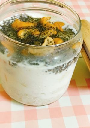 Hình của món Overnight oats cho bữa sáng.