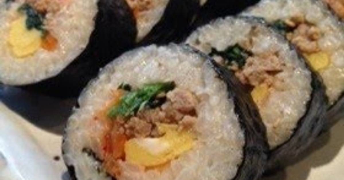 Quick And Easy Kimbap Korean Style Seaweed Rolls Recipe By Cookpad Japan Cookpad
