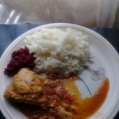 A picture of Chicken curry.