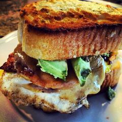 A picture of Garlic Toast Breakfast Sandwich.