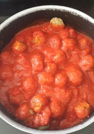 A picture of Easy meatball subs.