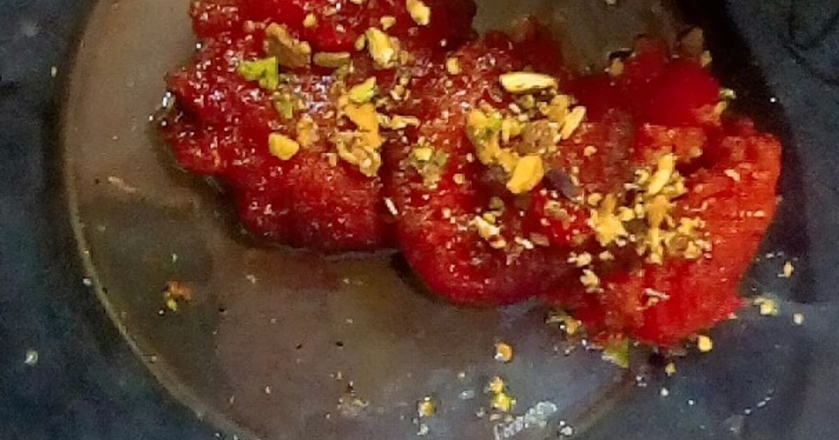 Gajer Ka Mal Poua Recipe by Umme Yousuf - Cookpad