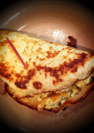 A picture of Lean Oatbran Breakfast Sandwich.