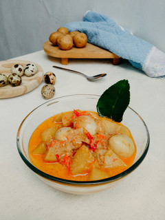 Foto resep Telur Puyuh Kentang Kuah Pedas