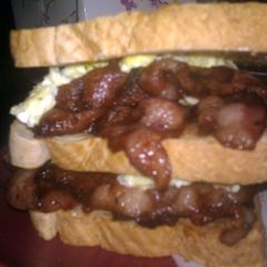 A picture of baconator the right way.
