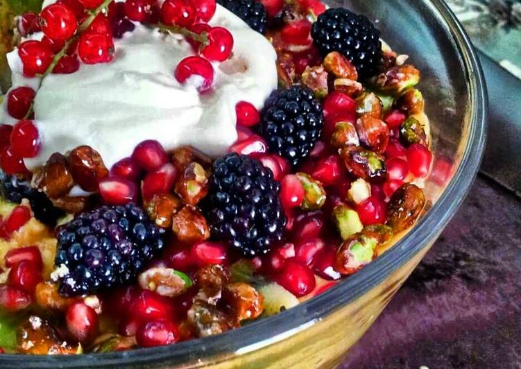 Trifle Cake Dessert with Berries