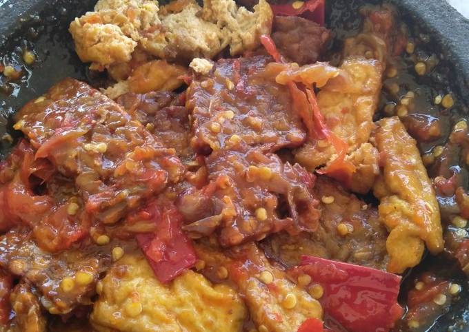 Ini dia! Resep buat Tempe Tahu Penyet yang nagih banget