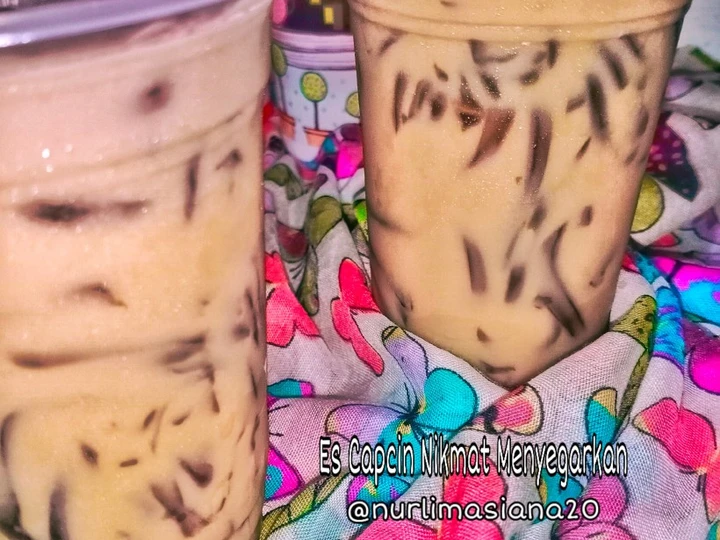 Langkah Gampang Menyiapkan Resep 24. Es Capcin Nikmat Menyegarkan yang Bisa Manjain Lidah Anti Ribet, Mantap