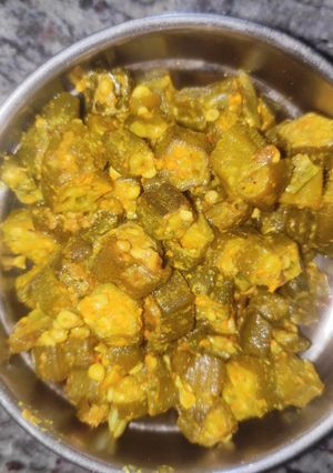 मसाला भिन्डी (masala bhindi recipe in Hindi) रेसिपी मुख्य फोटो