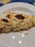 Bruixa amb salsa de pinya i ametlles
