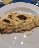 Bruixa amb salsa de pinya i ametlles