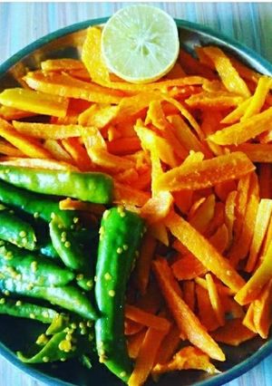 कच्चे हल्दी सलाद (Raw haldi salad recipe in hindi) रेसिपी मुख्य फोटो