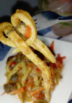 A picture of Stir fry egg noodles.
